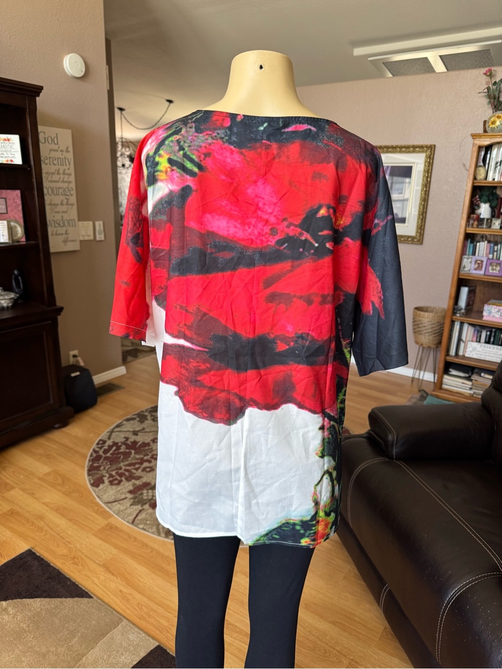 Boutique lightweight multicolored abstract relaxed fit blouse-size 2X - Picture 2 of 9